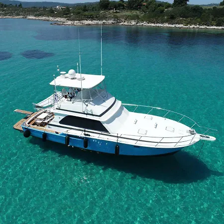 Invictus Halkidikiyachts * Ormos Panagias