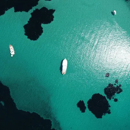 Invictus Halkidikiyachts